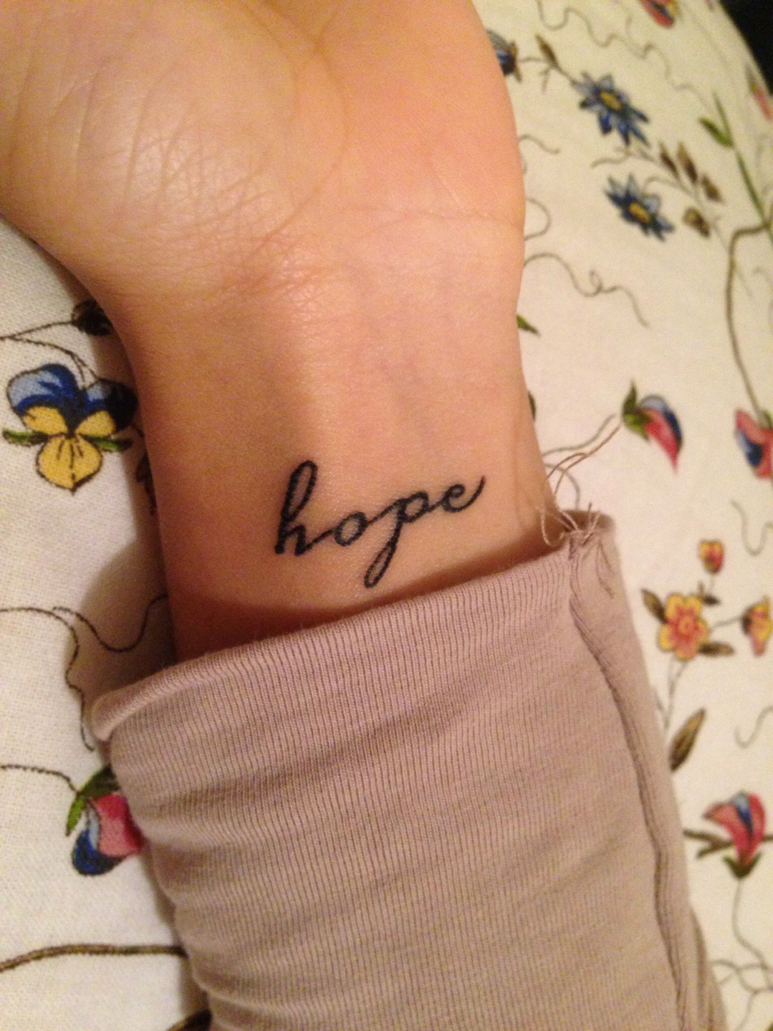110 Cute And Tiny Tattoos For Girls Designs Meanings 2018 110 Cute And Tiny Tattoos For Girls Designs Meanings 2018