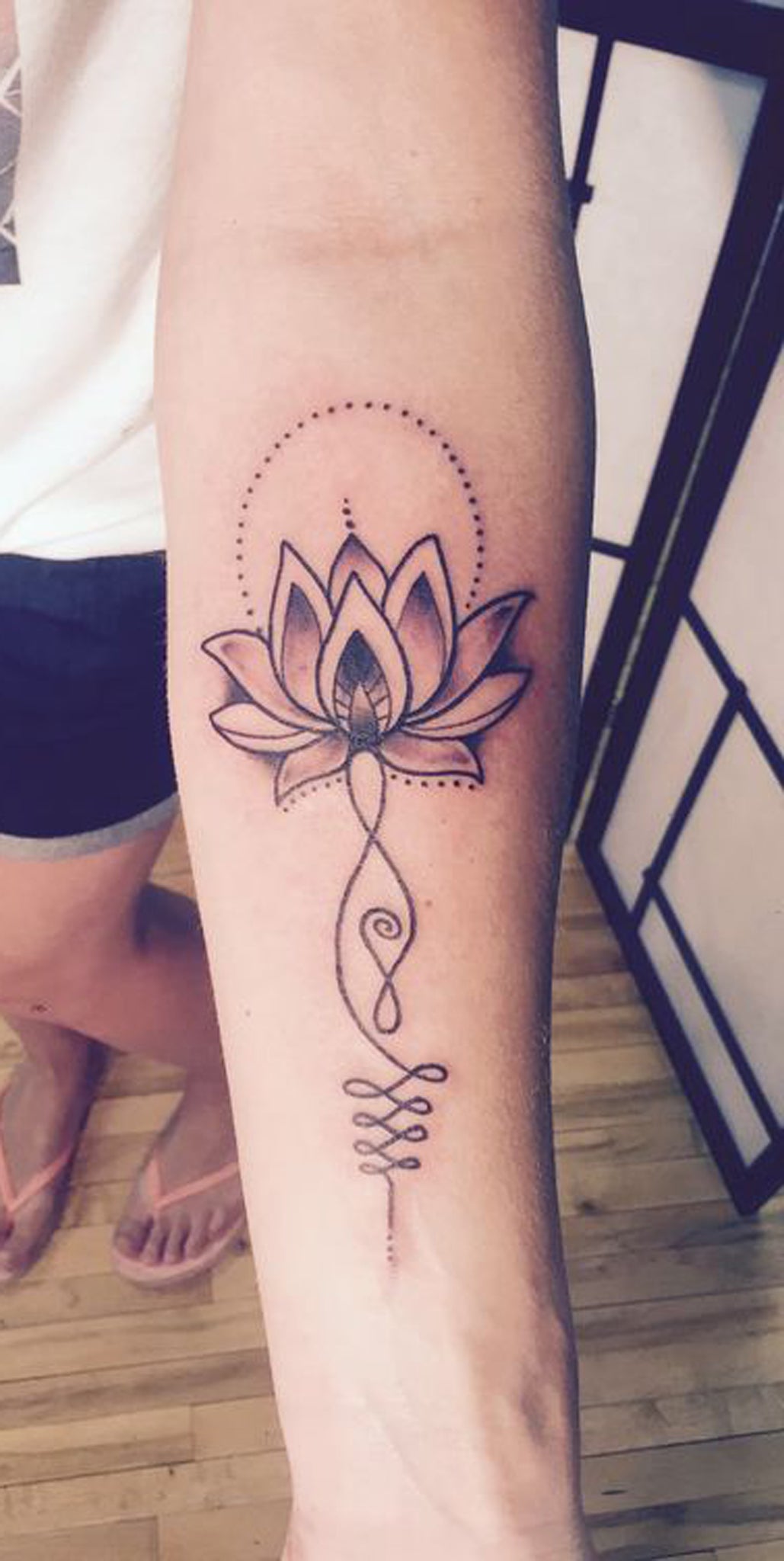 30 Unique Forearm Tattoo Ideas For Women Mybodiart 30 Unique Forearm Tattoo Ideas For Women Mybodiart