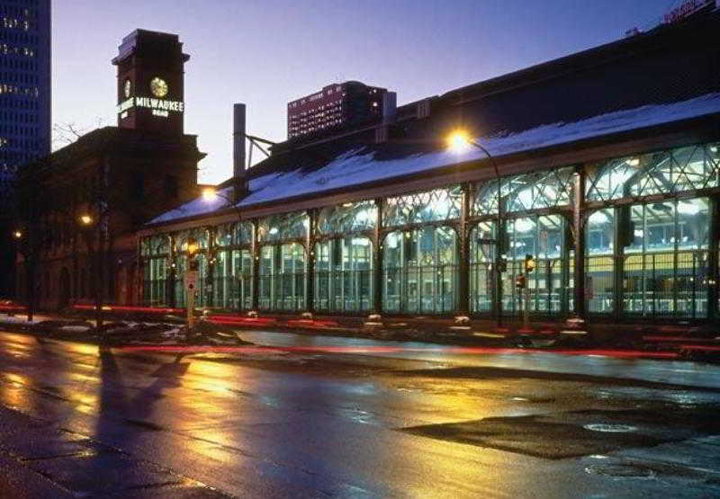 5 Expert Tips To Book Renaissance Hotel Minneapolis Now