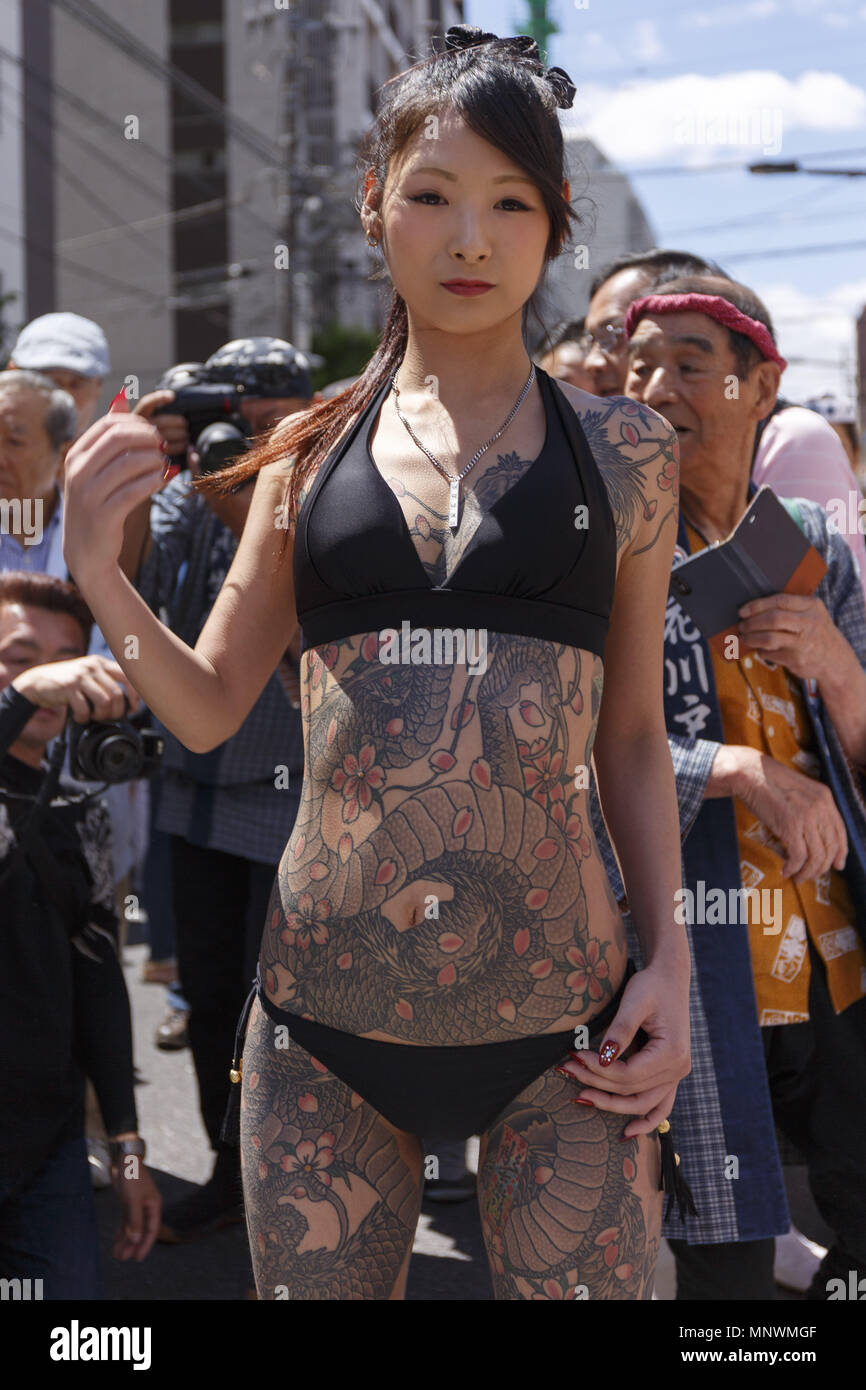 Cool Female Tattoo Designs Cool Female Tattoo Designs