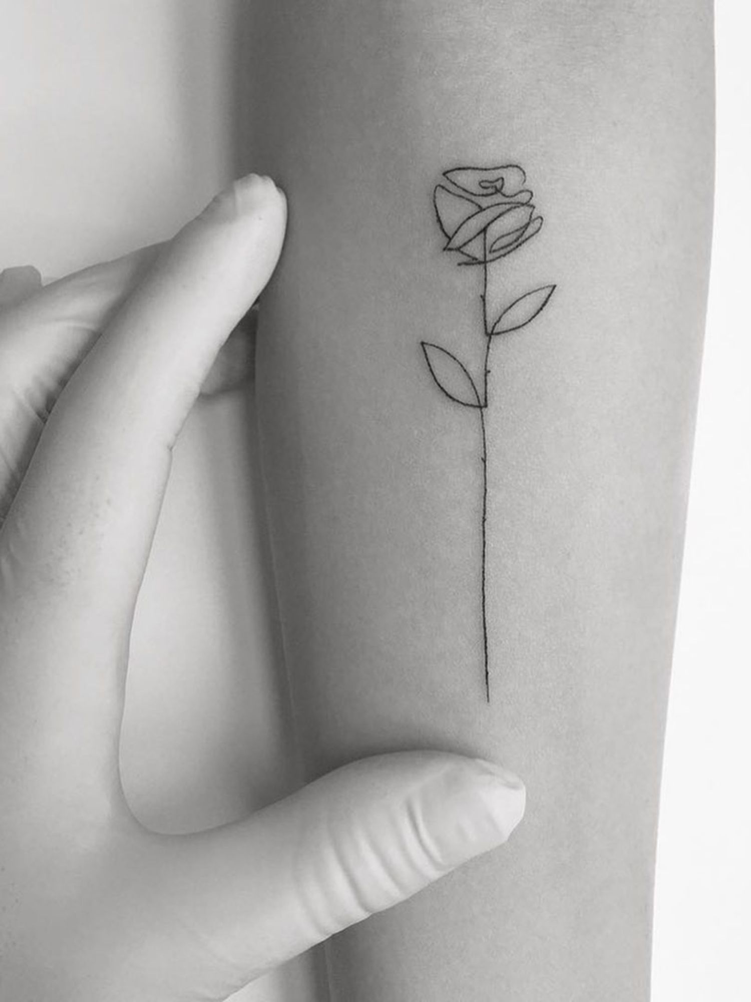 Design Tattoo On Hand