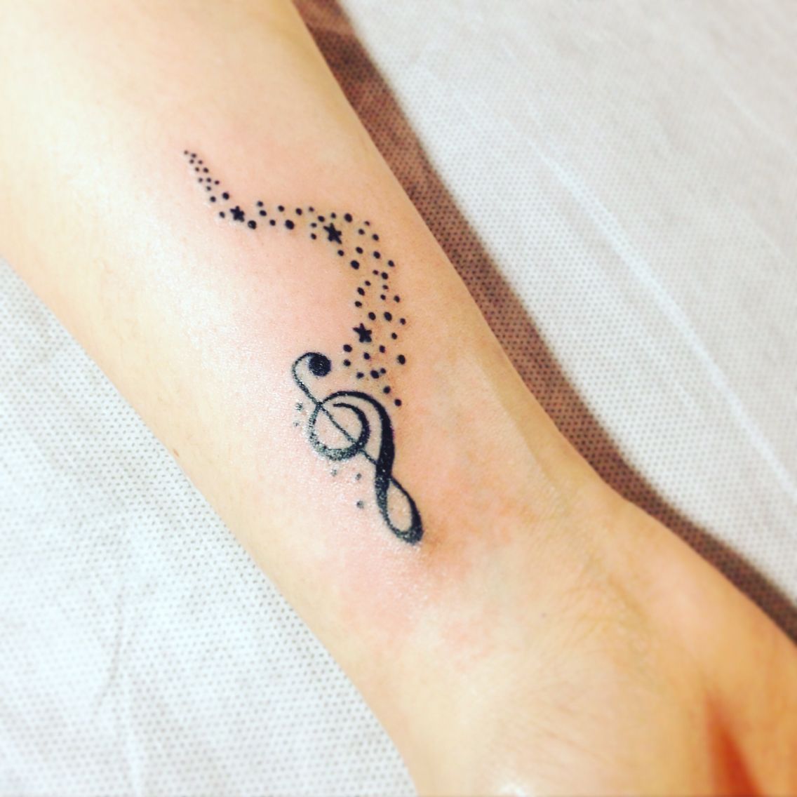 Pin By Ca Ca On Tatuagem Clave De Sol Music Tattoo Designs Music Pin By Ca Ca On Tatuagem Clave De Sol Music Tattoo Designs Music