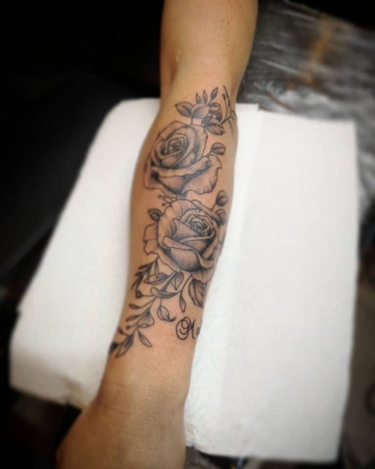 Rose Vine Tattoos Black And Grey Rose Vine Tattoos Black And Grey